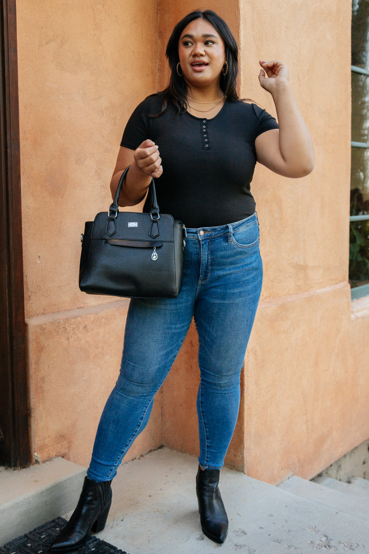 Perfect Tuck Bodysuit in Black!