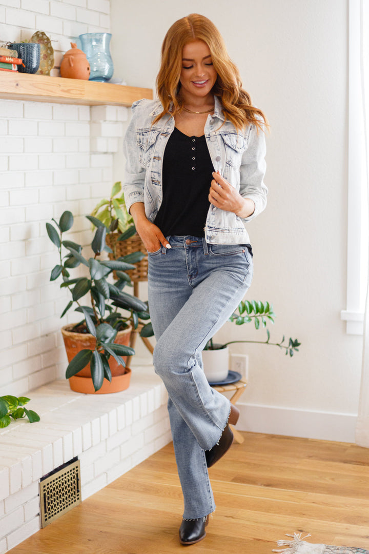 All Day Ribbed Cami in Black!