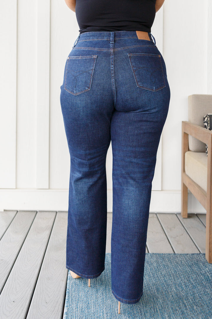 Judy Blue High Rise Button-Fly Straight Jeans