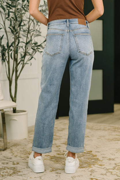 Aubrey Mid Rise Boyfriend