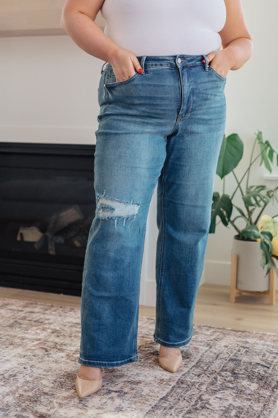 Judy Blue High Rise Control Top 90's Straight Jeans!