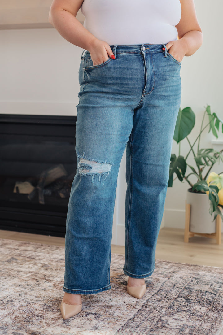 Judy Blue High Rise Control Top 90's Straight Jeans!