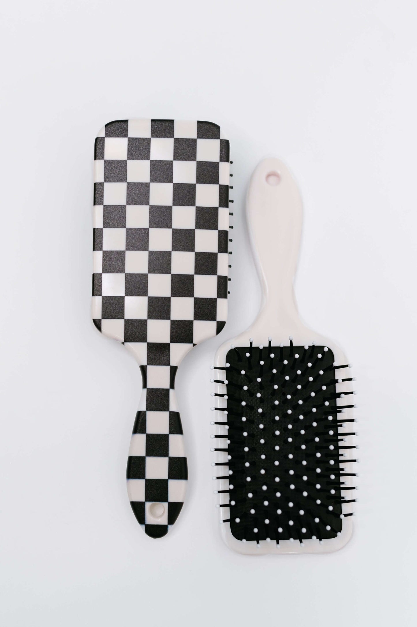 Cookies & Cream Checks Brush