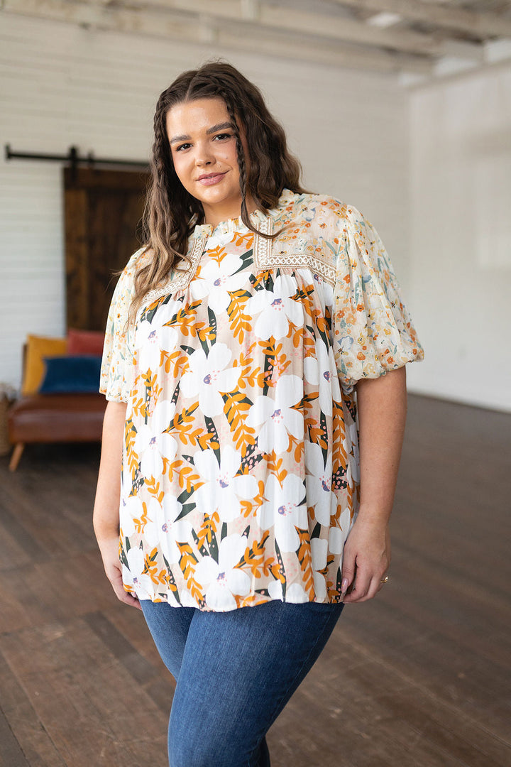 Daydreamer Mixed Floral Top!