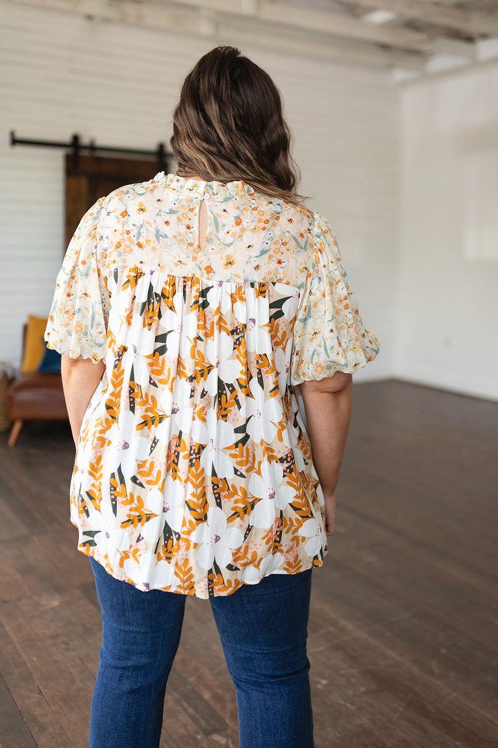 Daydreamer Mixed Floral Top!