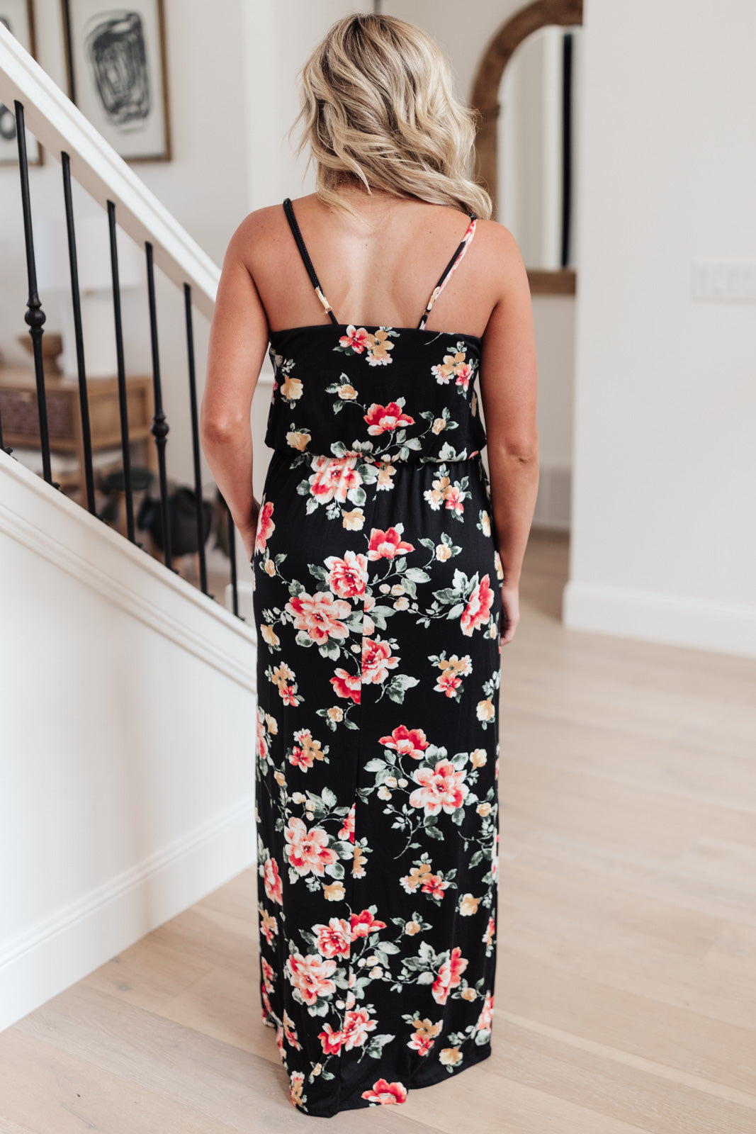 Floral Breeze Maxi Dress!