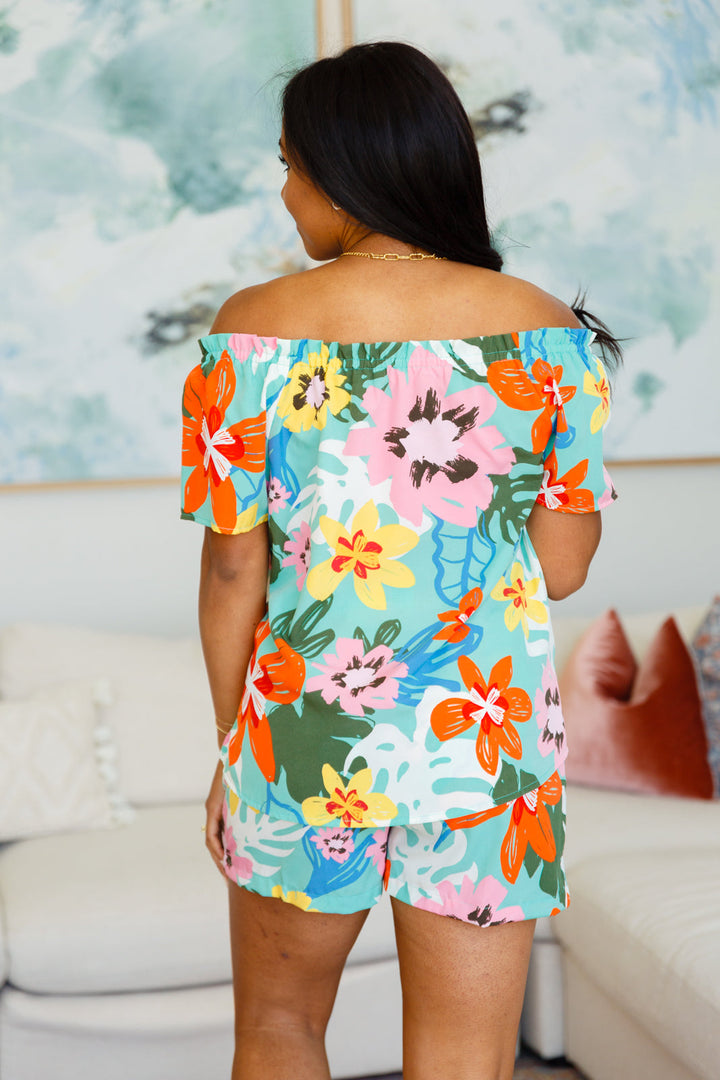 Hawaii's Finest Floral Top!