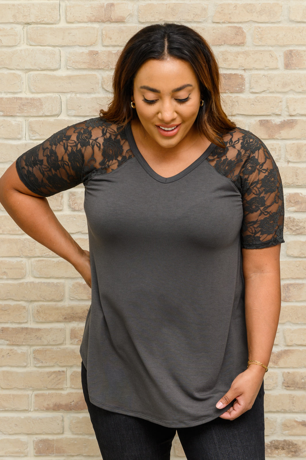 Lace Detail Short Sleeve Tee In Gray!