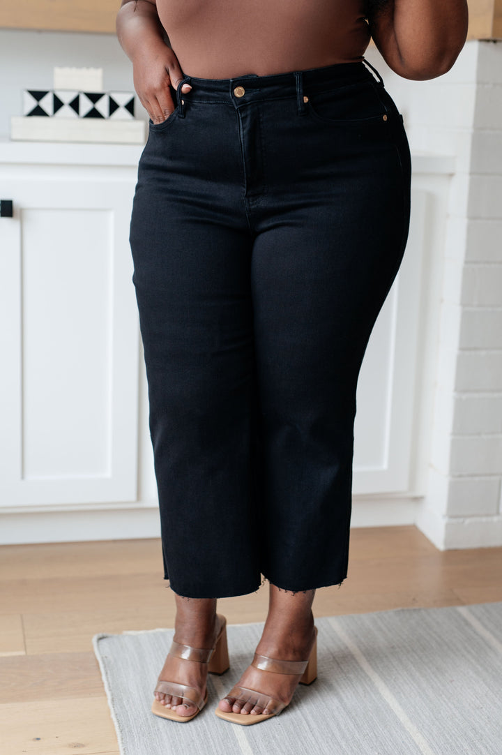 Judy Blue High Rise Control Top Wide Leg Crop Jeans in Black