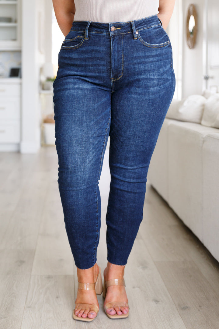 Judy Blue Tummy Control Skinny Jeans