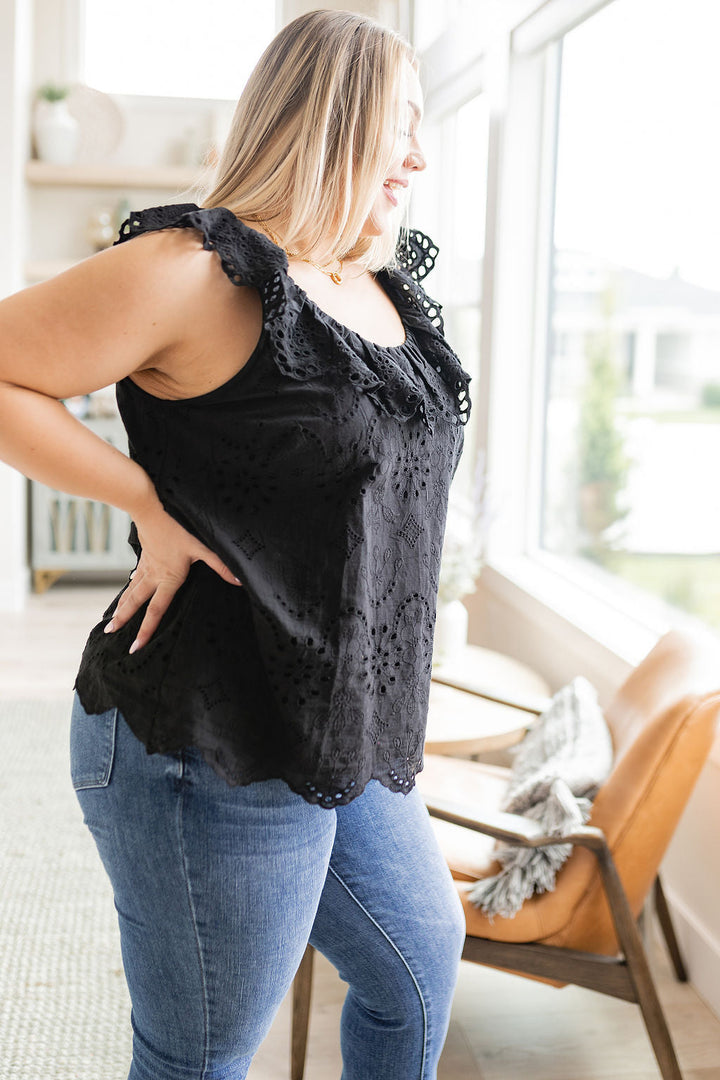 Parisian Stroll Lace Blouse in Black!