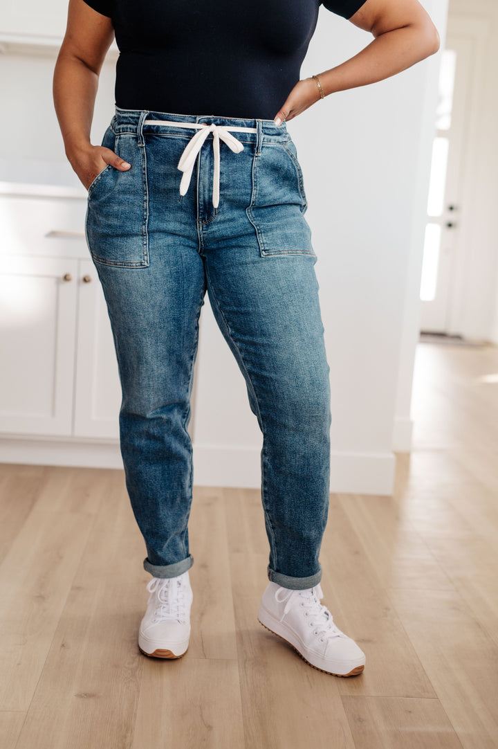 Judy Blue Pull On Denim Joggers in Medium Wash