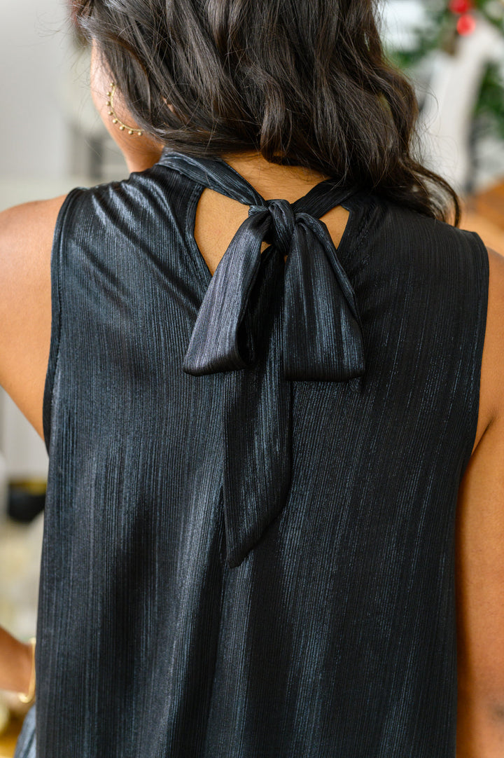 Photo Opt Sleeveless Blouse in Black!