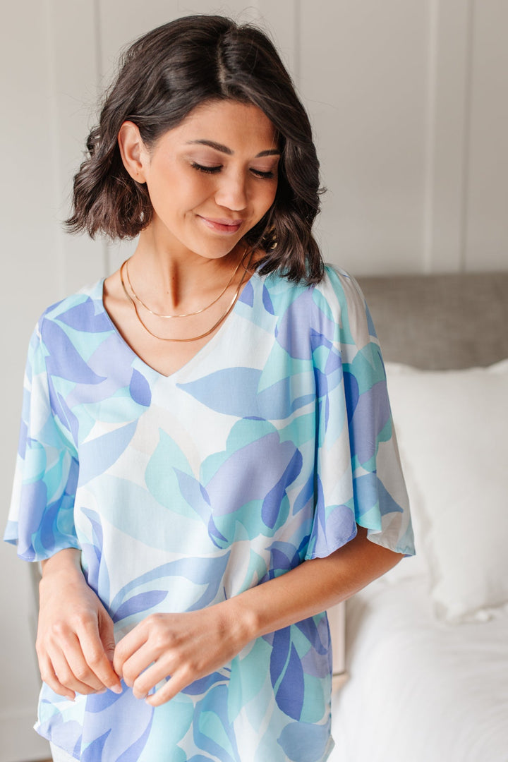 The Tropics Top In Blue!