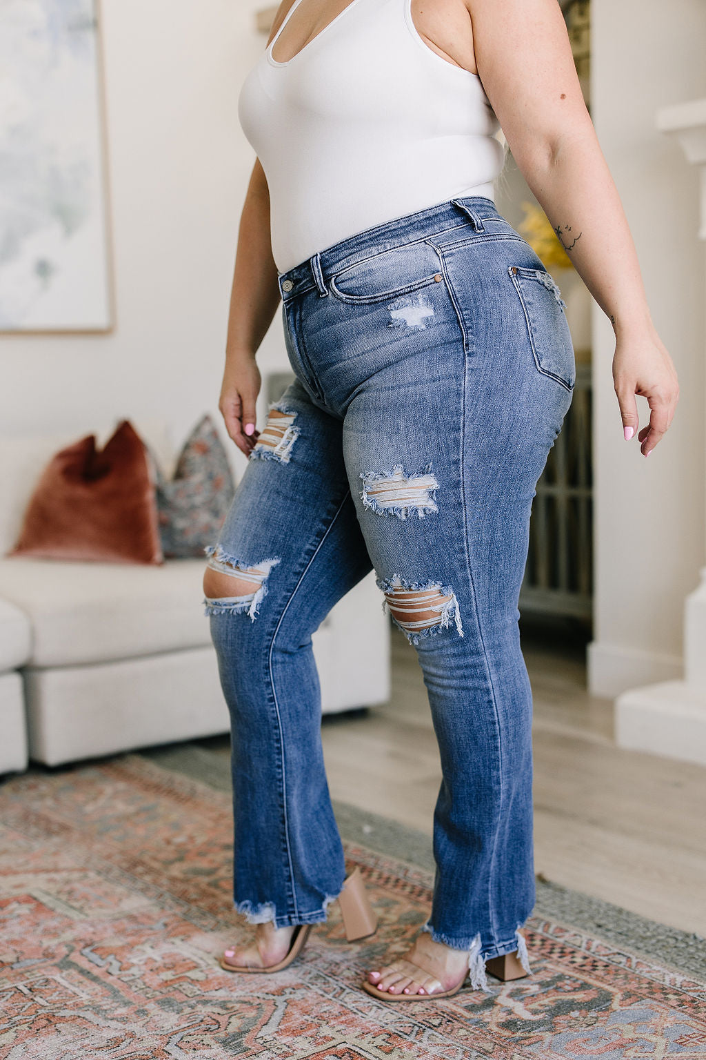 Judy Blue Destroyed Straight Jeans