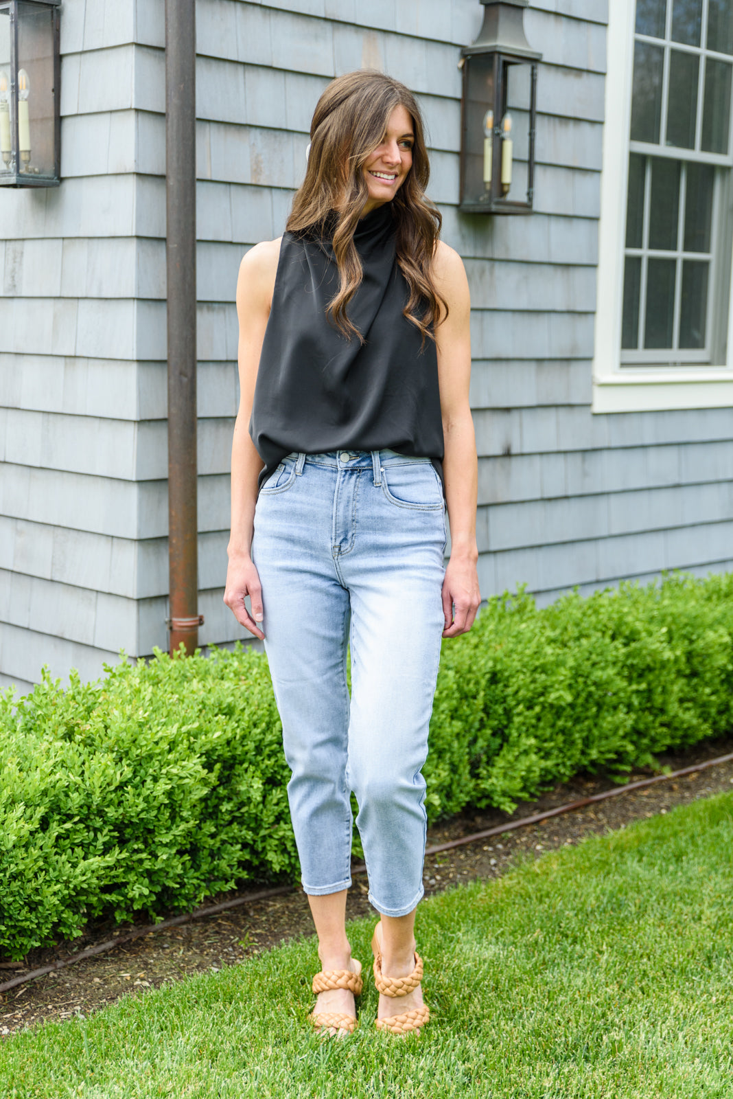 Risen Mom Fit Jeans