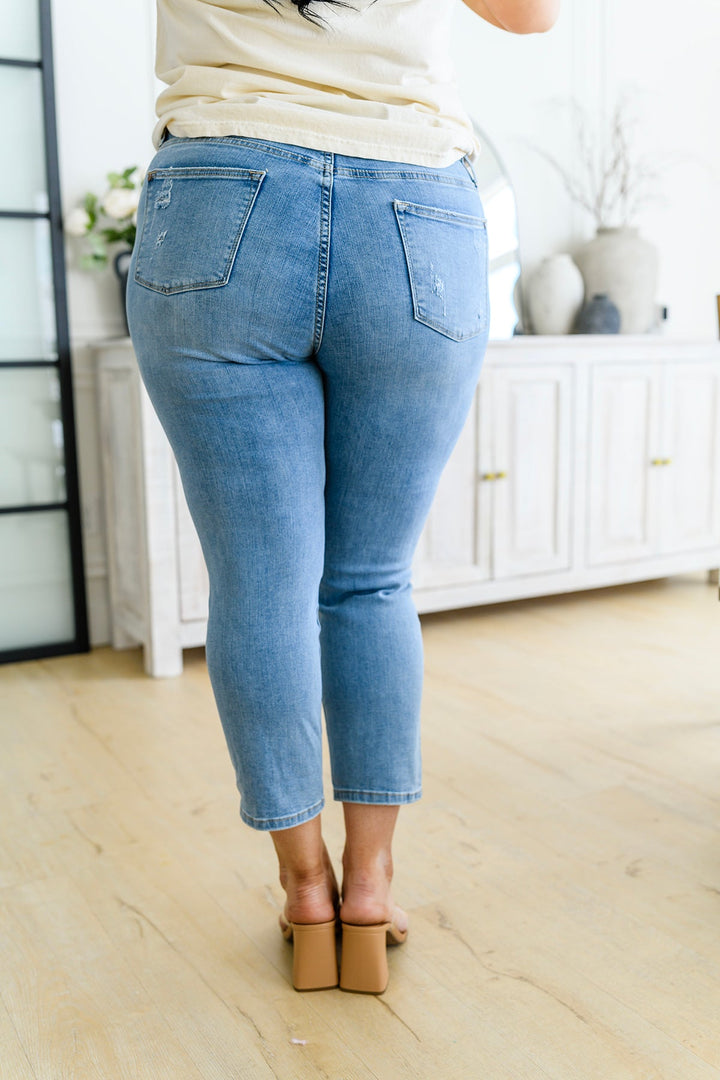 Judy Blue High Waist Destroyed Boyfriend Jeans