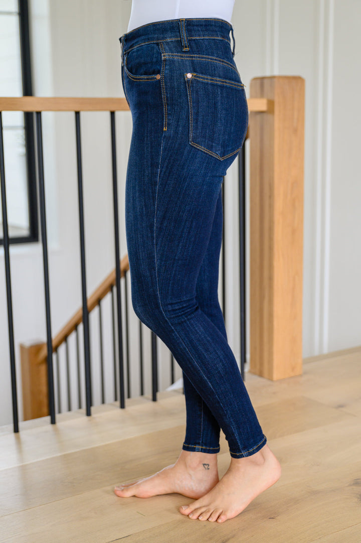 Judy Blue Back Yoke Skinny Jeans with Phone Pocket