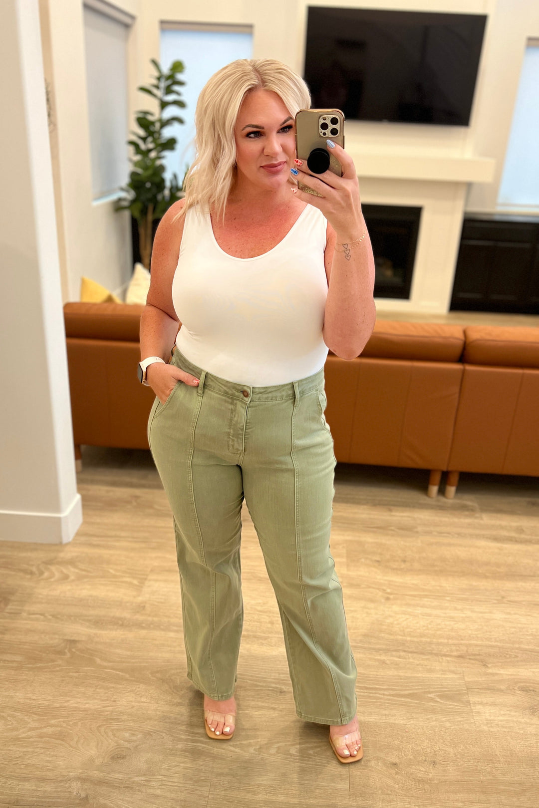 Judy Blue High Rise Front Seam Straight Jeans in Sage