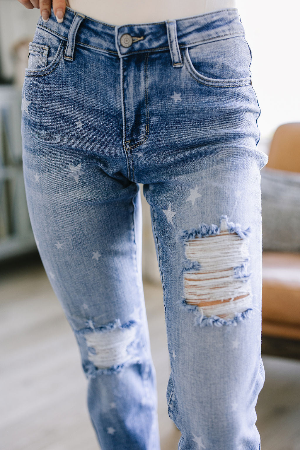 Judy Blue Star Crossed Boyfriend Jeans