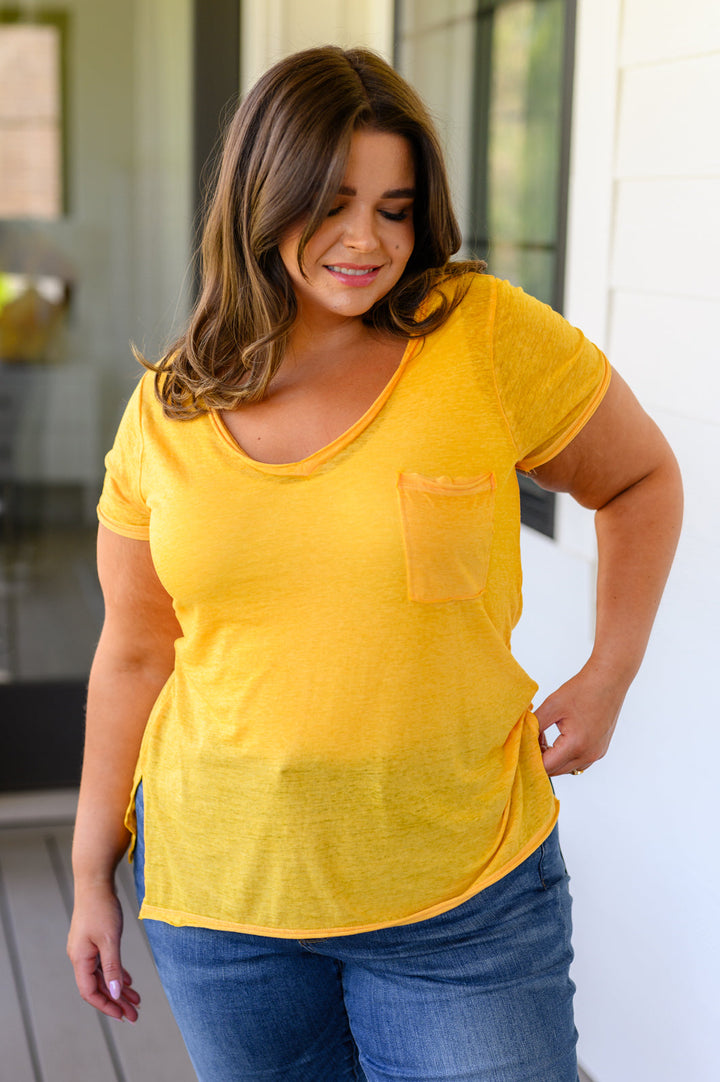 Zenana Melange Burnout V-Neck T-Shirt in Yellow Gold