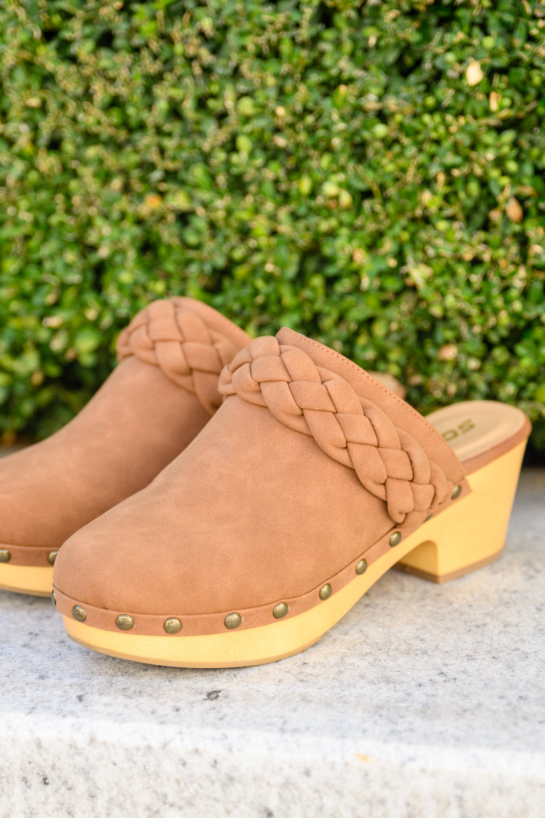 Soda Braided Clogs In Brown